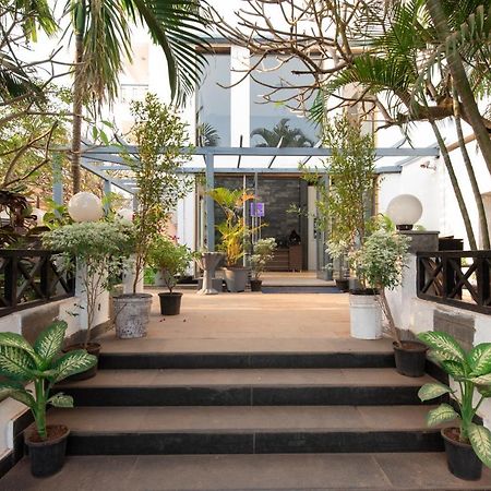 Living Room By Seasons, Goa Вагатор Екстериор снимка